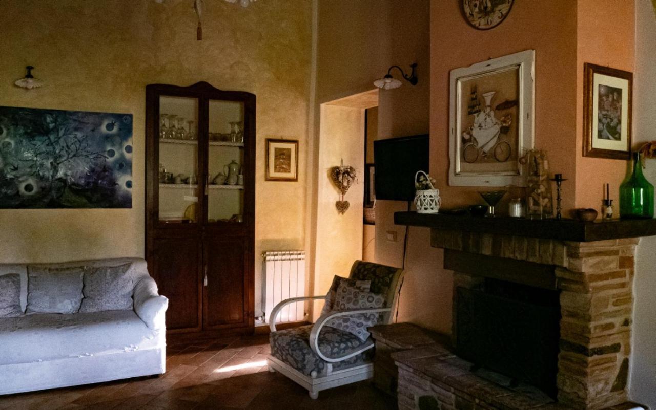 Il Casale Di Fiore Cannara ภายนอก รูปภาพ