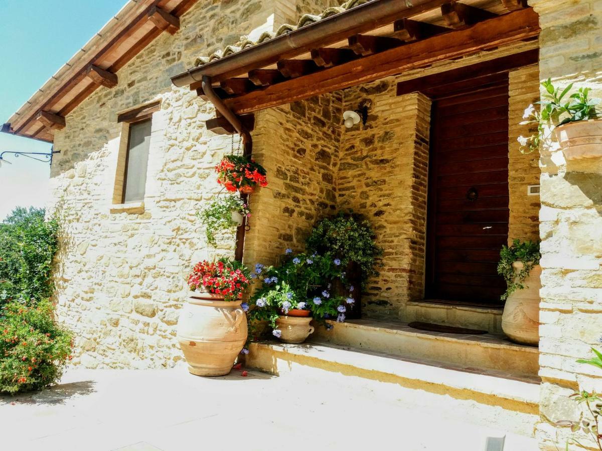 Il Casale Di Fiore Cannara ภายนอก รูปภาพ